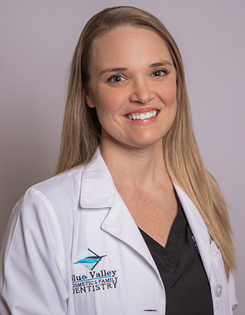 Dentist Meagan Rondeau from Blue Valley Smiles in Overland Park, KS